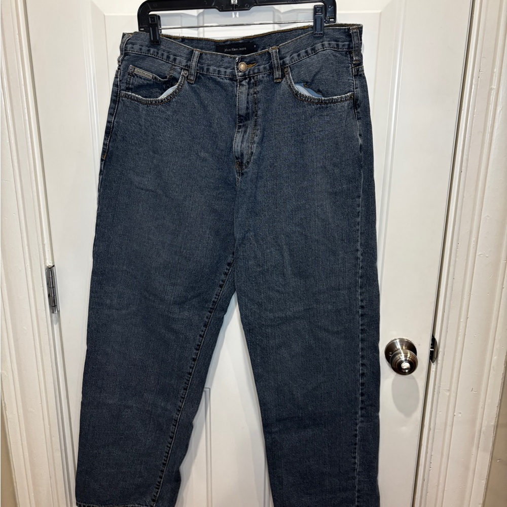 Calvin Klein Jeans Relaxed Fit in Dark Blue